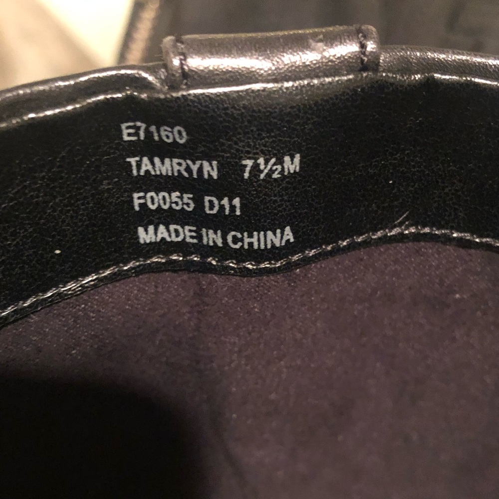 Calvin Klein Black Boots Size 7.5 - Picture 4 of 4
